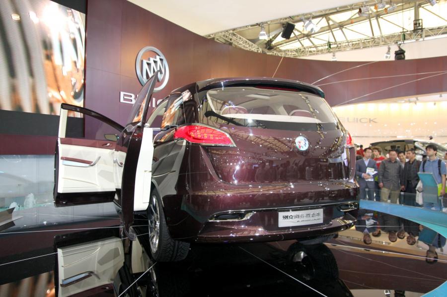  Buick Business Concept 2009 года  (фото 50 из 113)